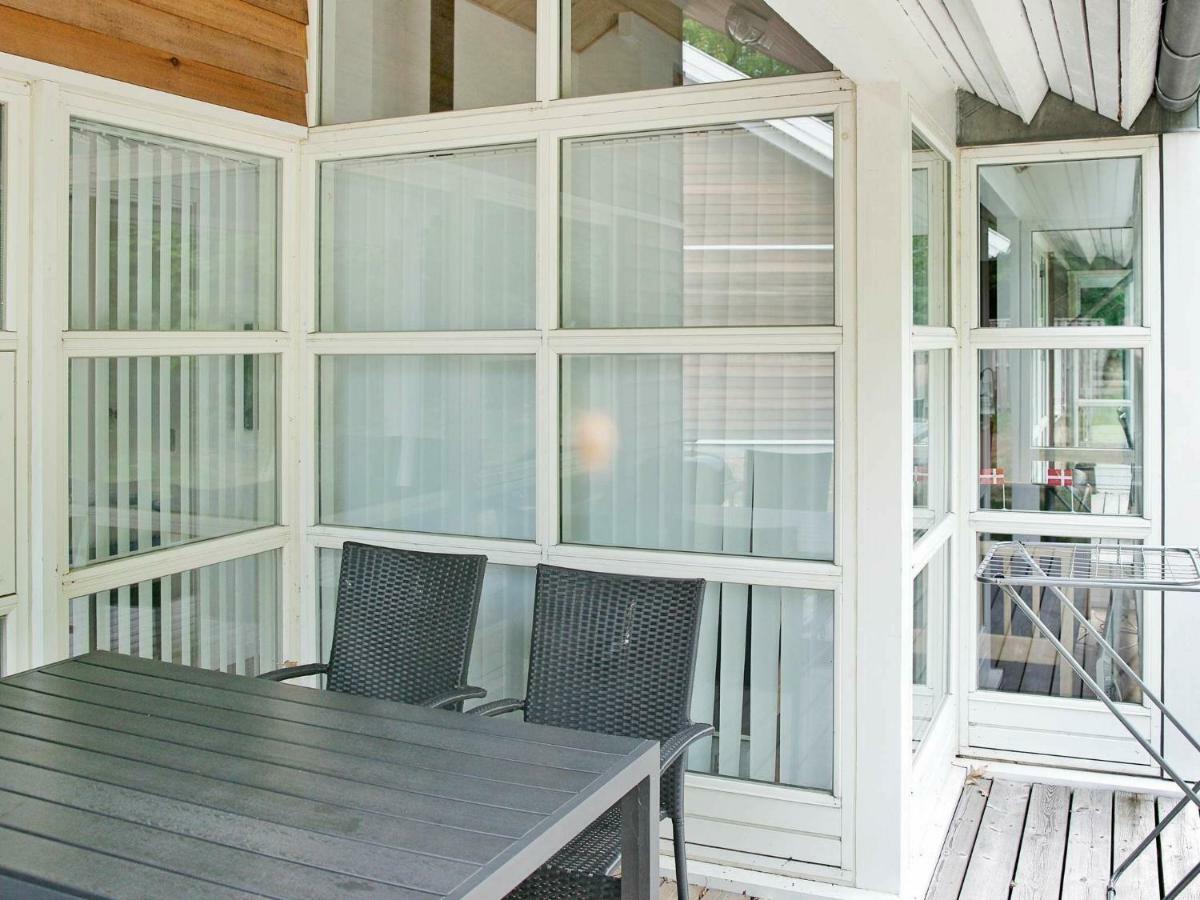 Four-Bedroom Holiday Home In Hasle 5 エクステリア 写真